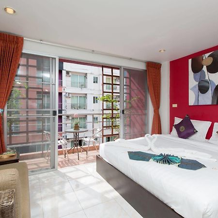 Cool Sea House Hotell Patong Exteriör bild