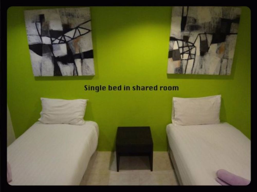 Cool Sea House Hotell Patong Exteriör bild
