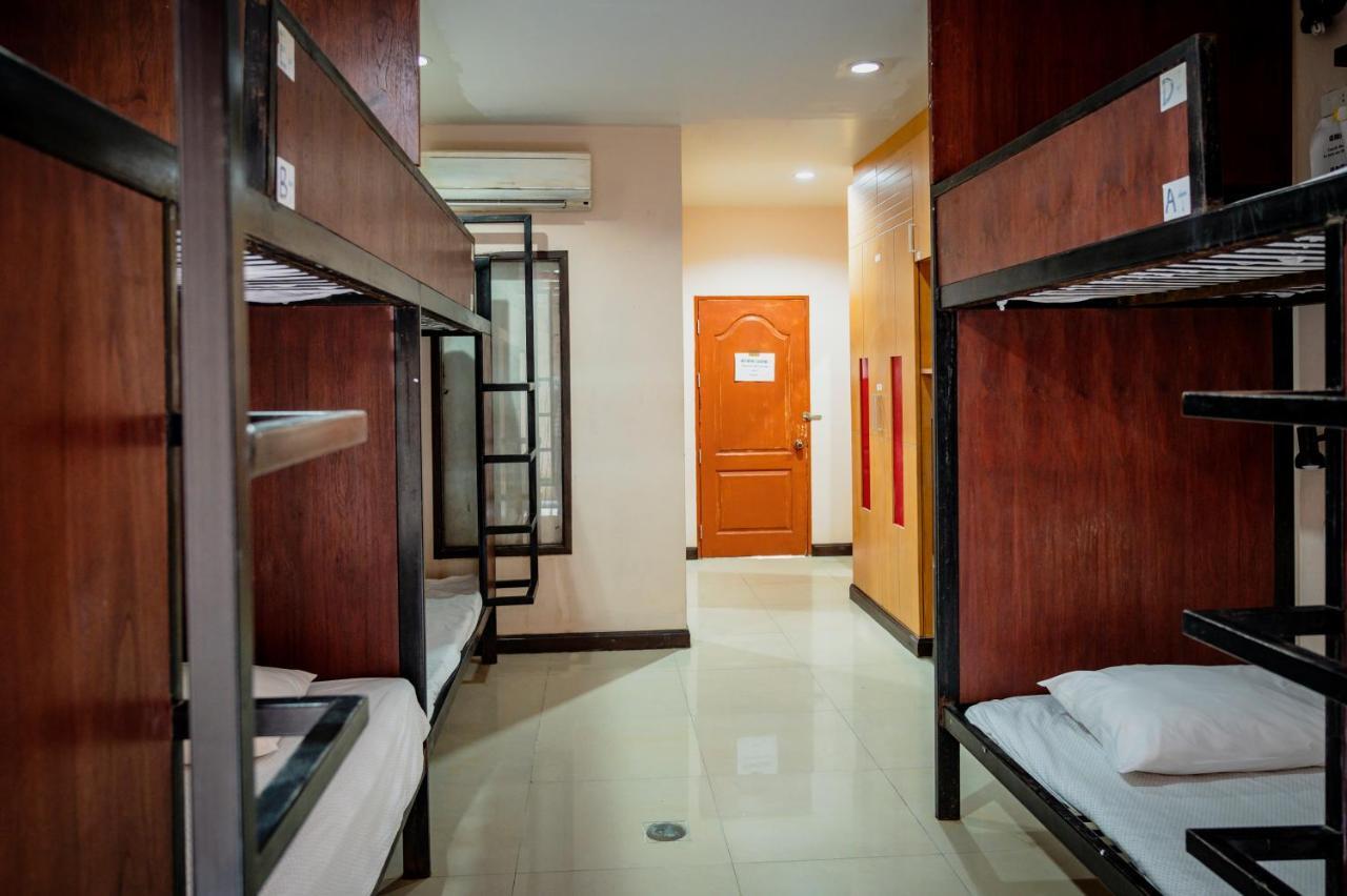 Cool Sea House Hotell Patong Exteriör bild